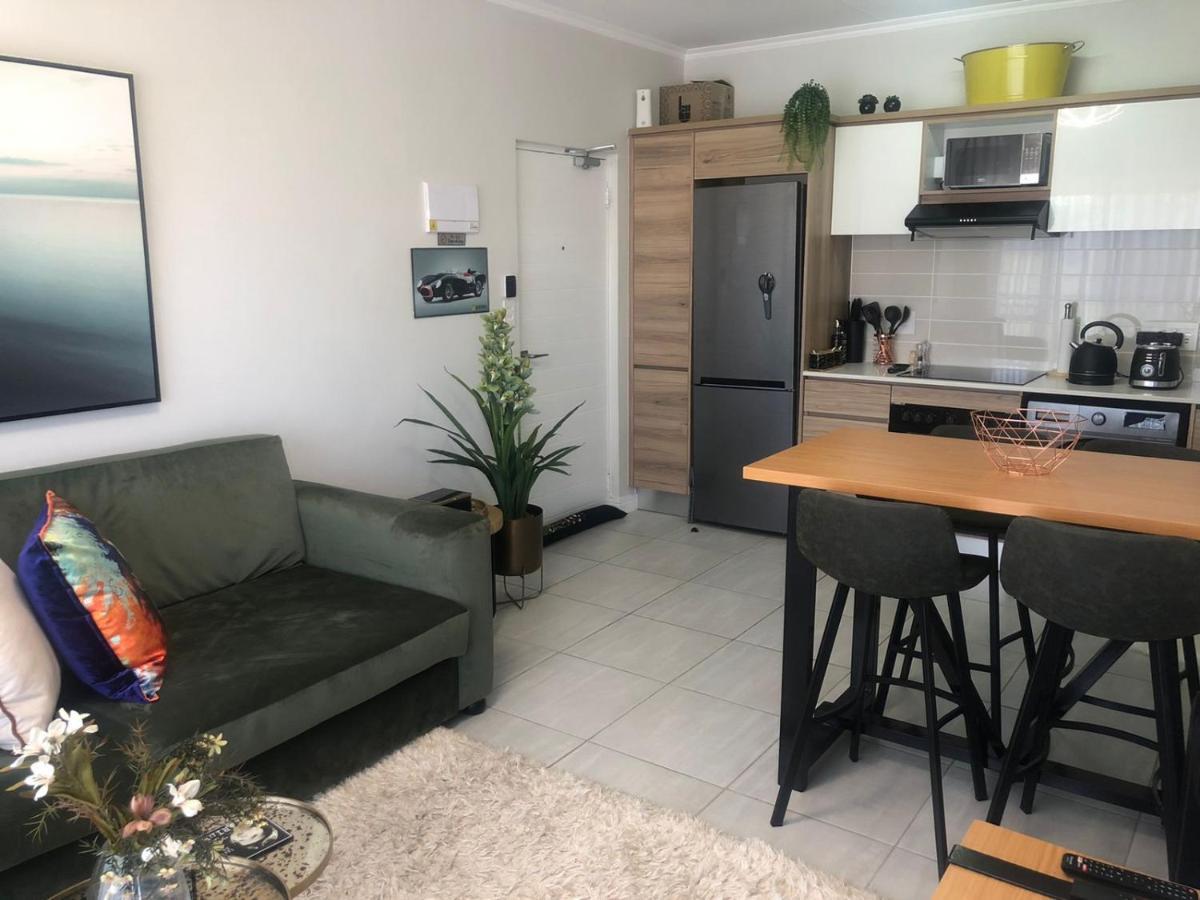 Luxurious Waterfall 1 Bedroom Condo With Free Uncapped Wifi Midrand Eksteriør billede