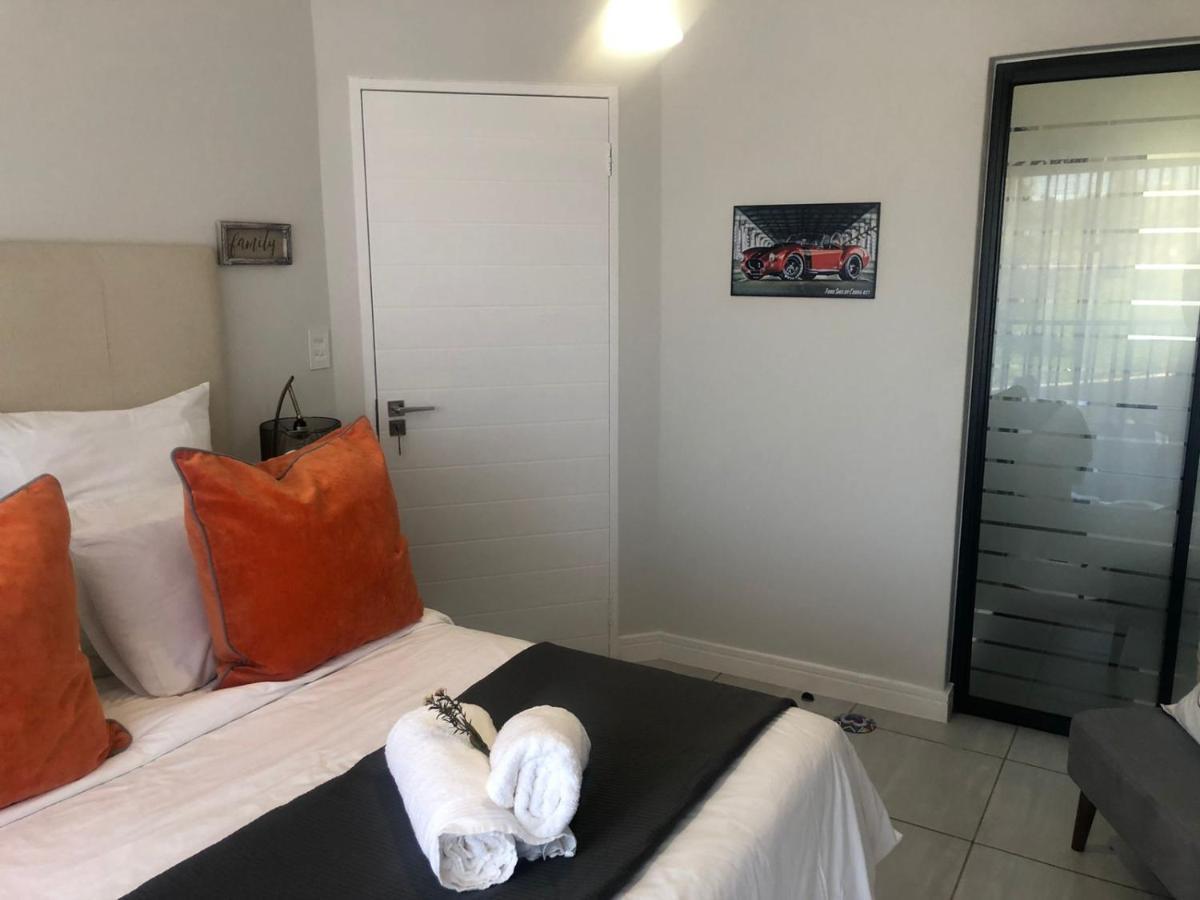 Luxurious Waterfall 1 Bedroom Condo With Free Uncapped Wifi Midrand Eksteriør billede